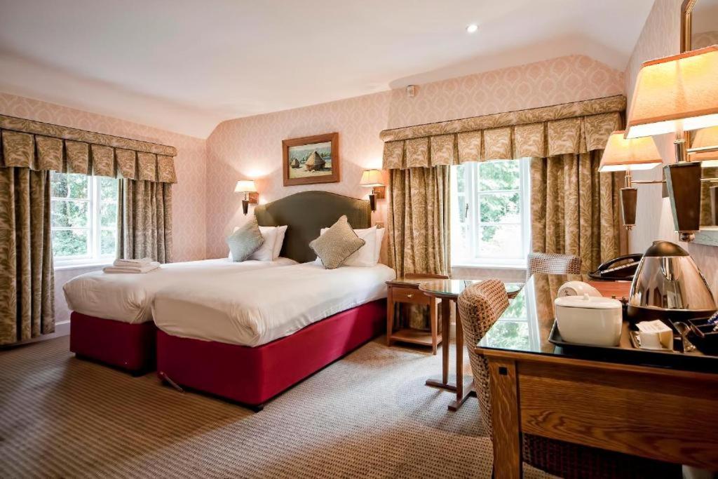 Brownsover Hall รักบี้ ภายนอก รูปภาพ